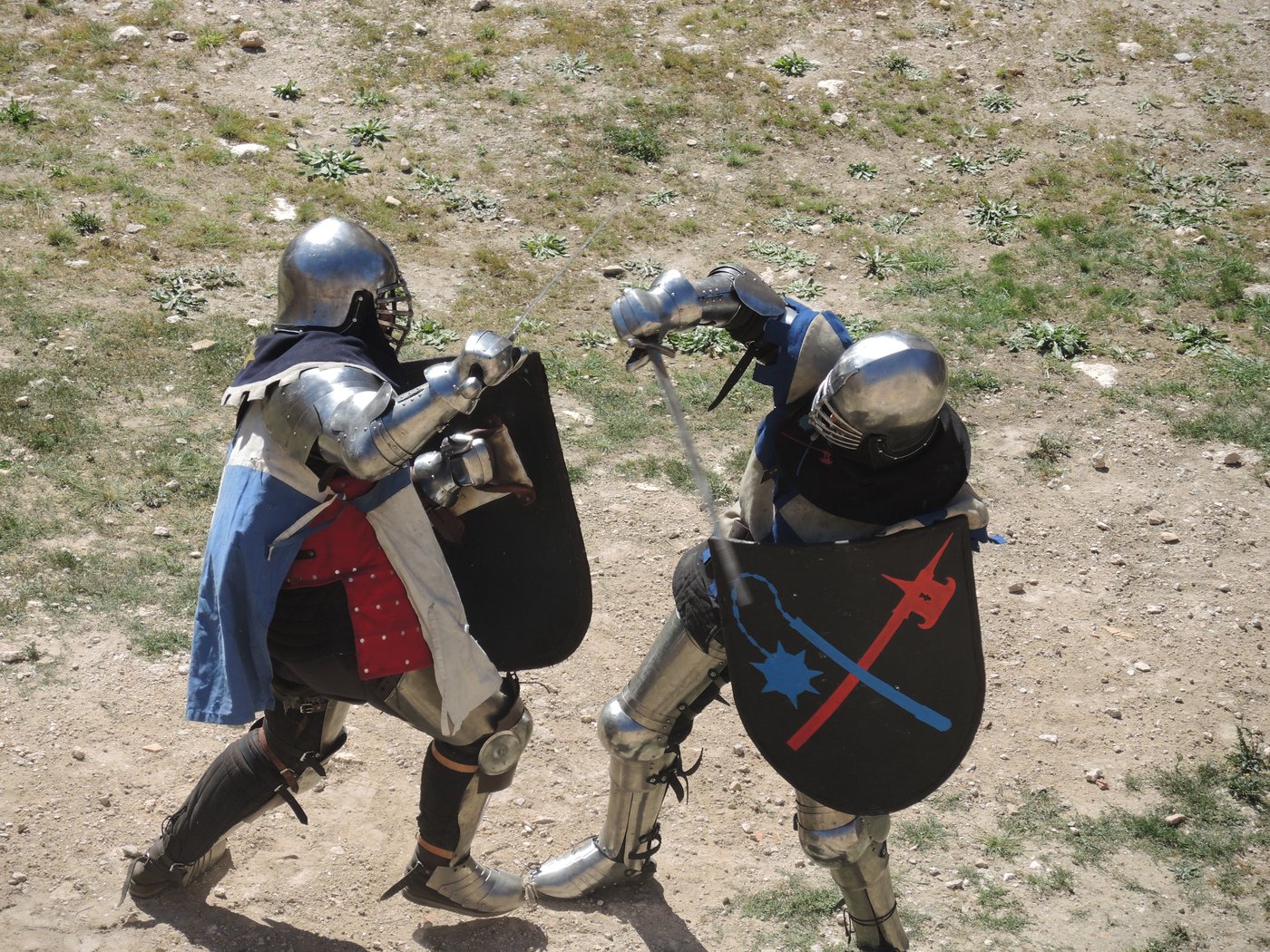 Combate medieval en el Castillo de la Atalaya